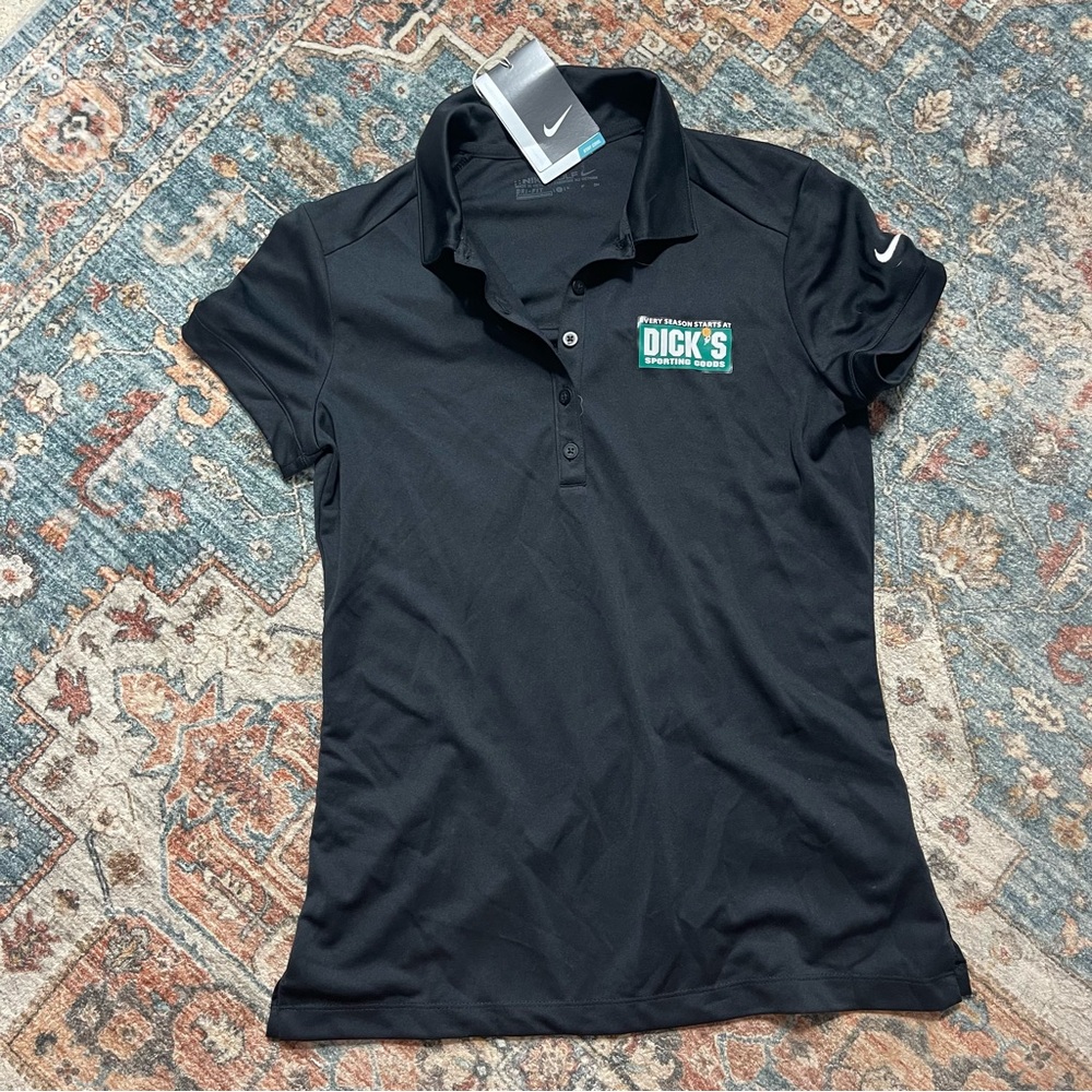 BNWT $55 DICKS NIKE GOLF DRI FIT WOMENS